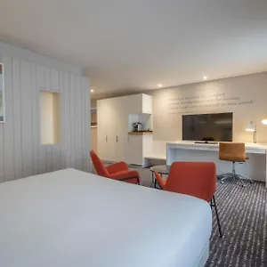 The Morrison Dublin, Curio Collection By Hilton Dublín